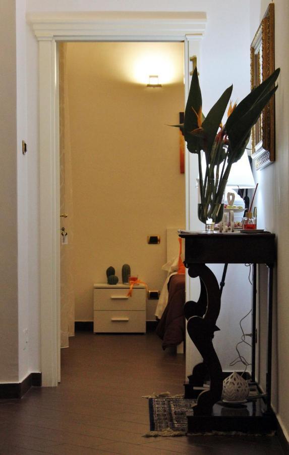 Dimora De Brado Bed and Breakfast Trani Exterior foto