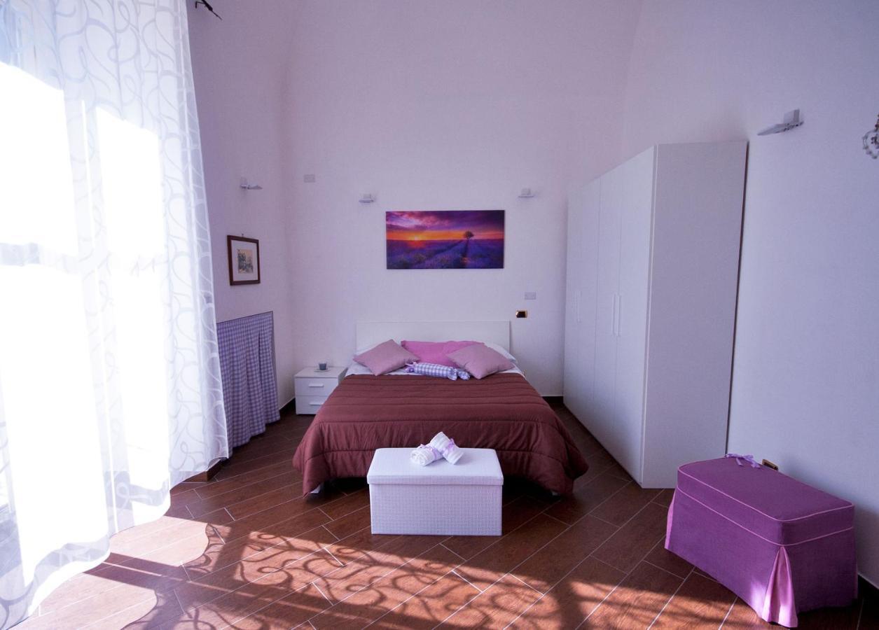 Dimora De Brado Bed and Breakfast Trani Exterior foto